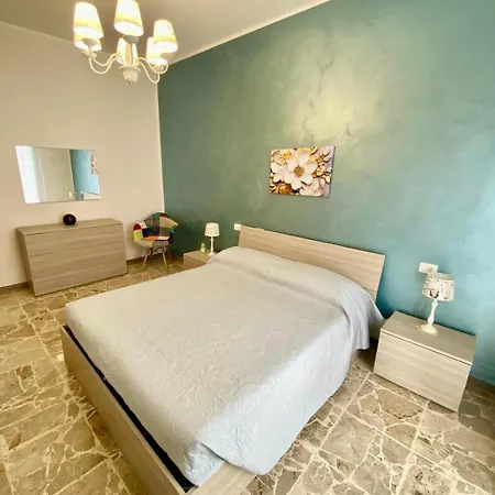 King House Apartmán *
